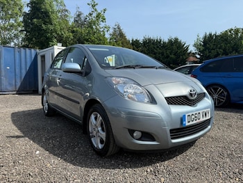 Used Toyota Yaris 2010 for sale - 78684452: Photo