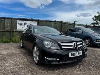 Used Mercedes-Benz C Class 2015 for sale - 79049761: Photo