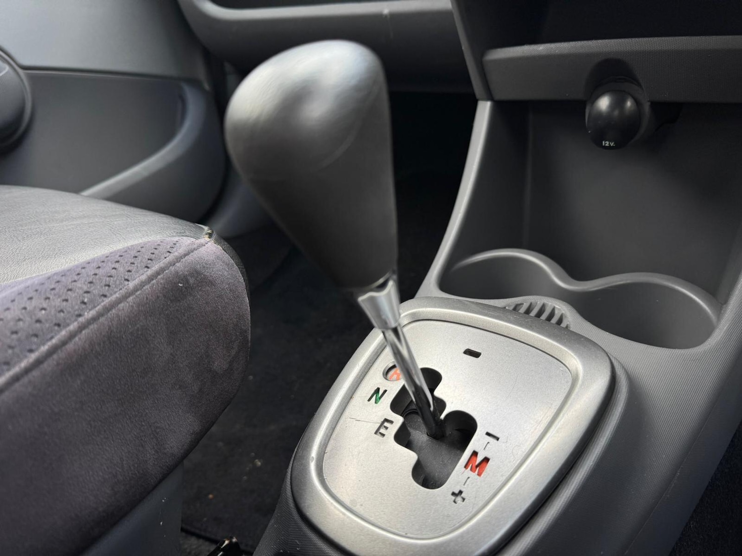 Used Toyota AYGO for sale - 77704656: Photo 32