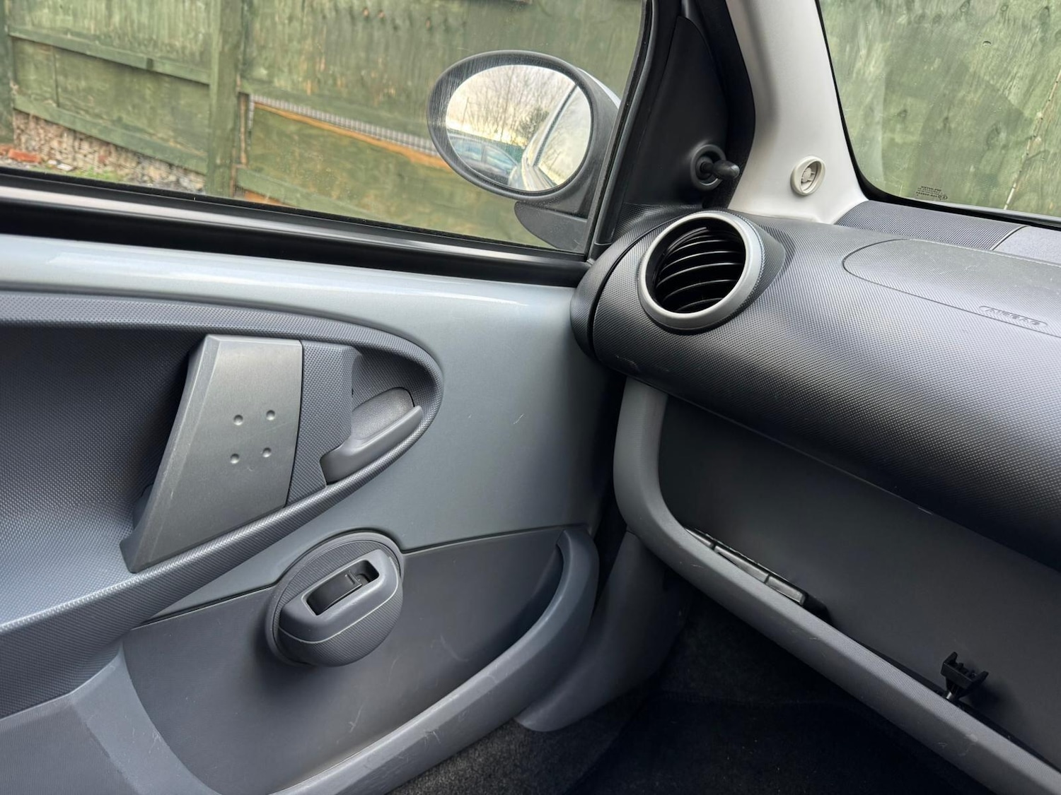 Used Toyota AYGO for sale - 77704656: Photo 38