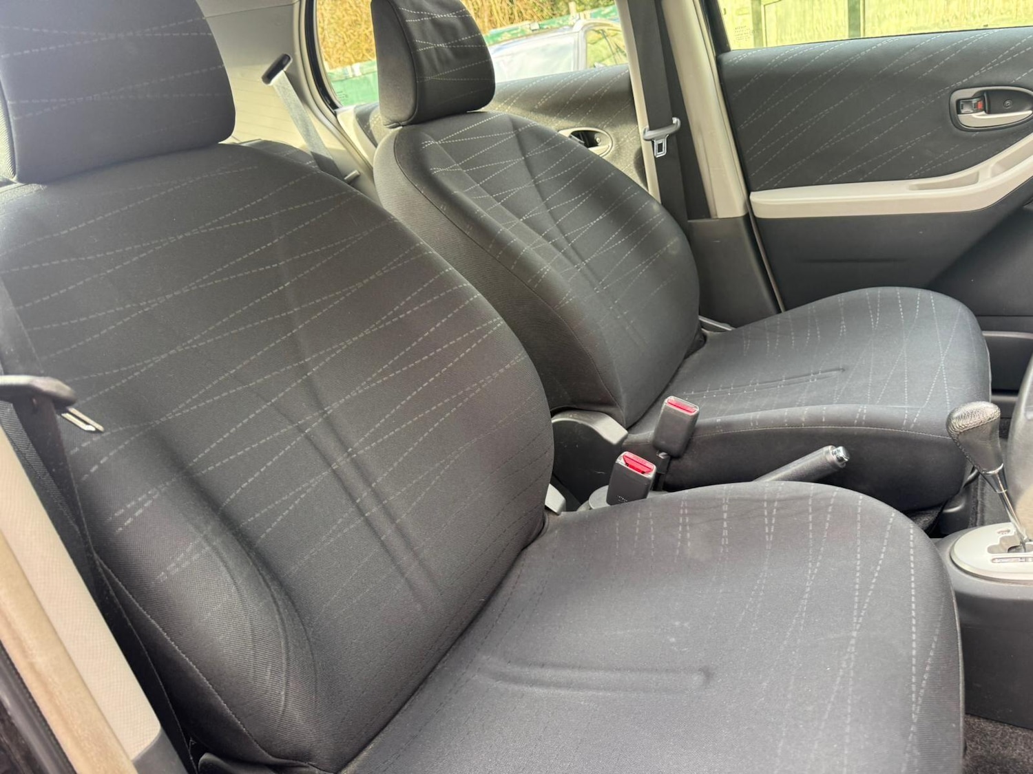 Used Toyota Yaris 2006 for sale - 77705301: Photo 37