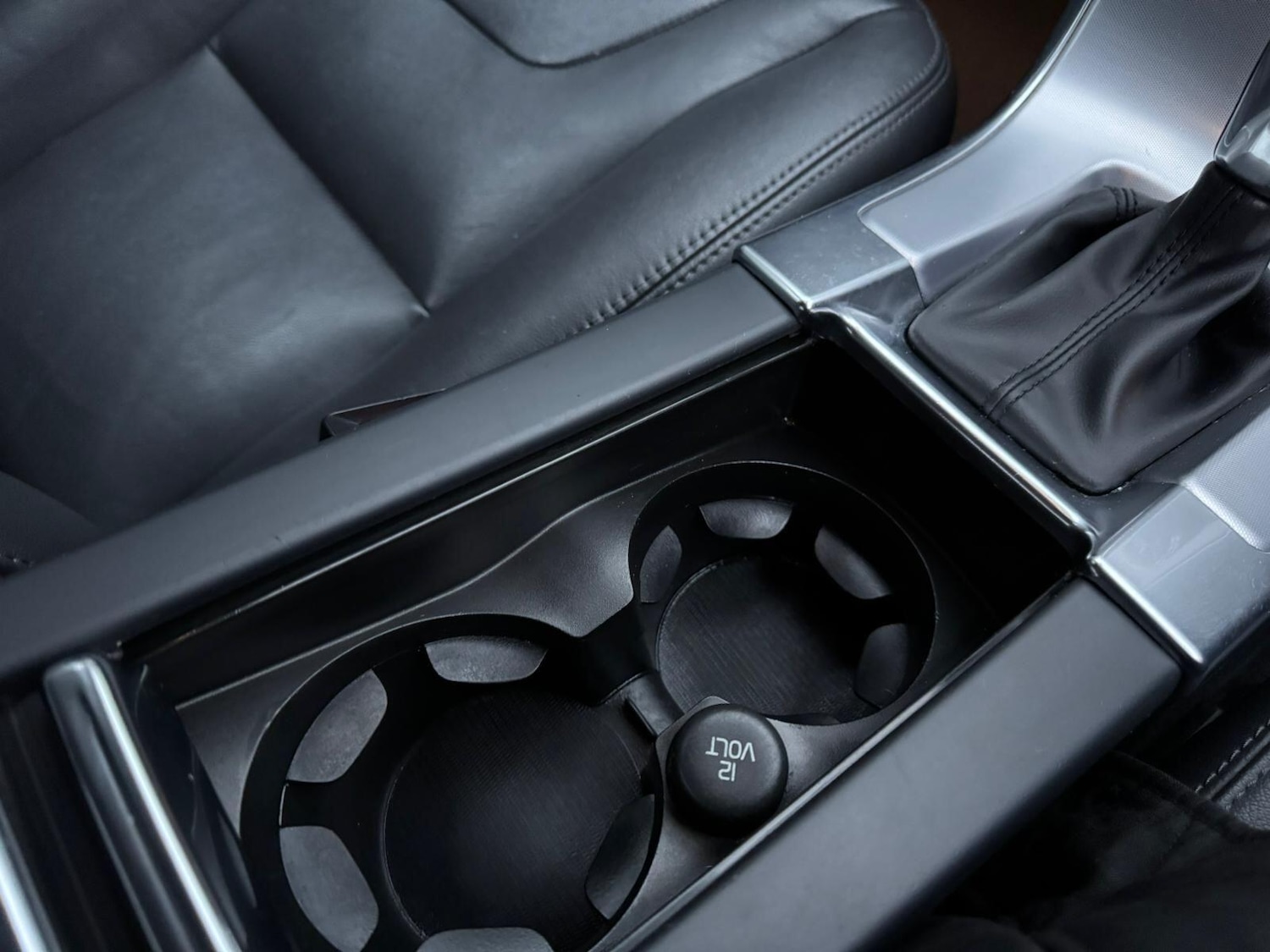 Used Volvo XC60 2016 for sale - 76952325: Photo 43