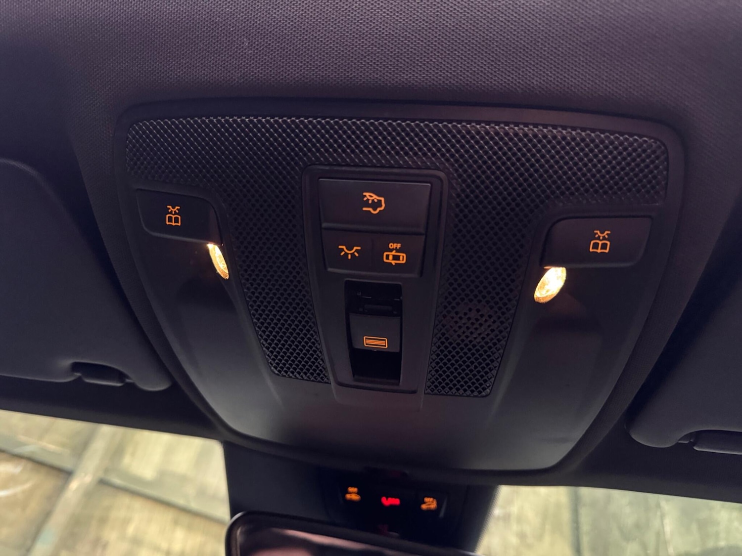 Used Mercedes-Benz CLA 2017 for sale - 77345623: Photo 44