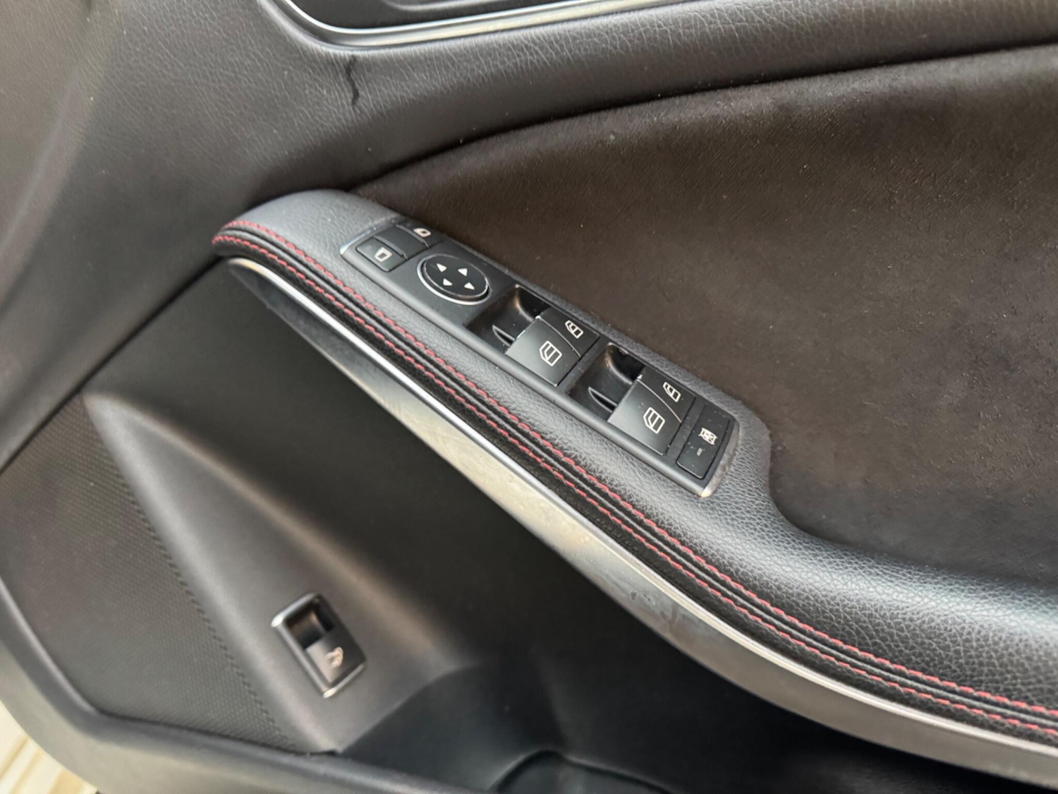 Used Mercedes-Benz CLA 2017 for sale - 77345623: Photo 46