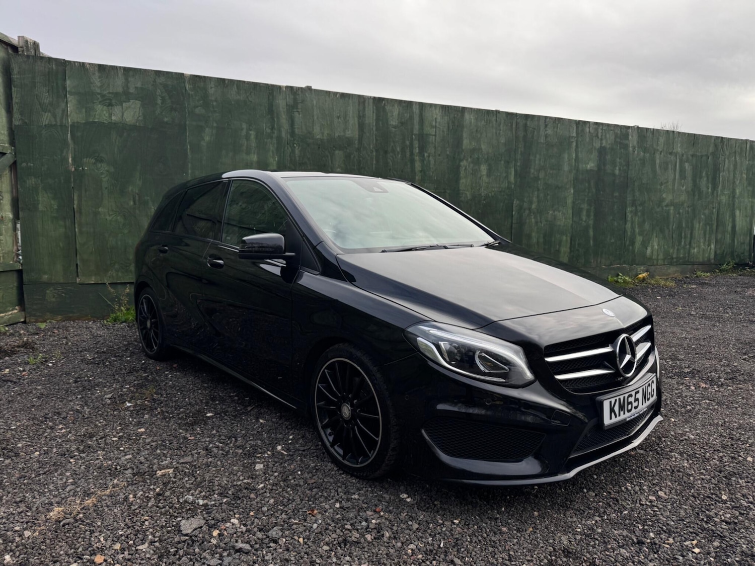 Used Mercedes-Benz B Class 2015 for sale - 76597266: Photo 1