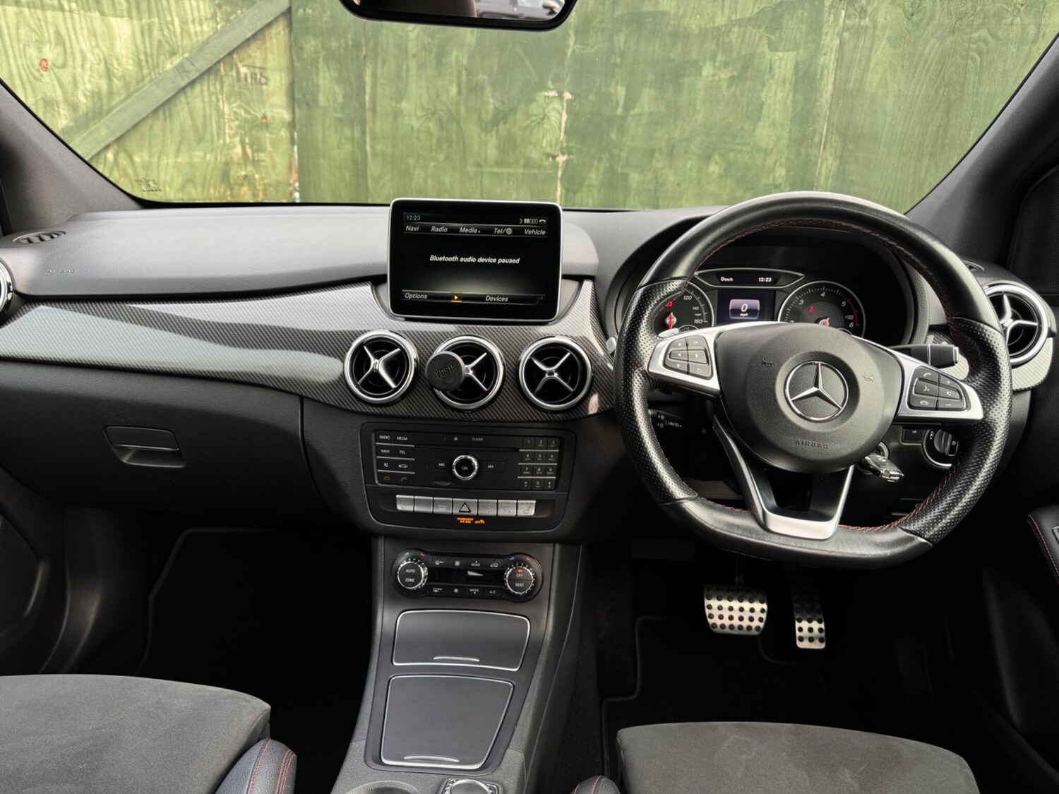 Used Mercedes-Benz B Class 2015 for sale - 76597266: Photo 24