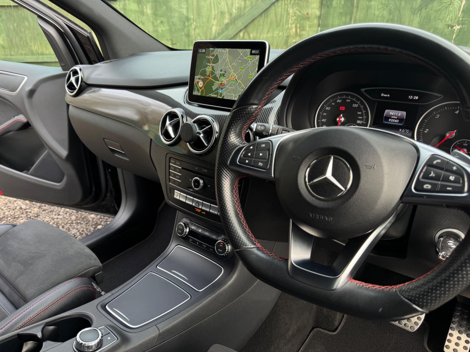 Used Mercedes-Benz B Class 2015 for sale - 76597266: Photo 25