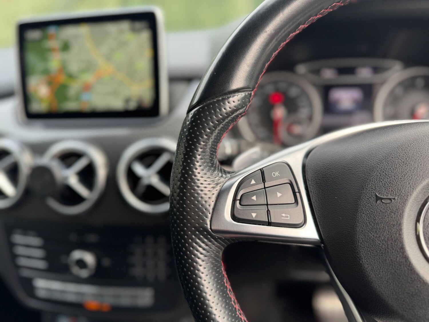 Used Mercedes-Benz B Class 2015 for sale - 76597266: Photo 27