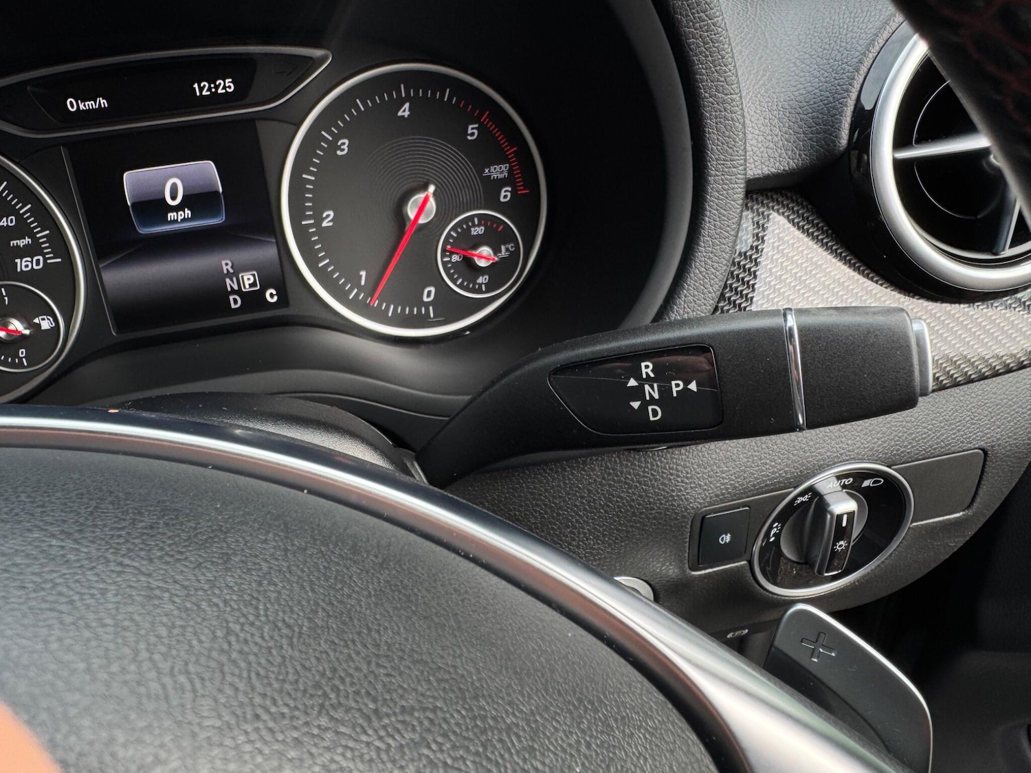 Used Mercedes-Benz B Class 2015 for sale - 76597266: Photo 39