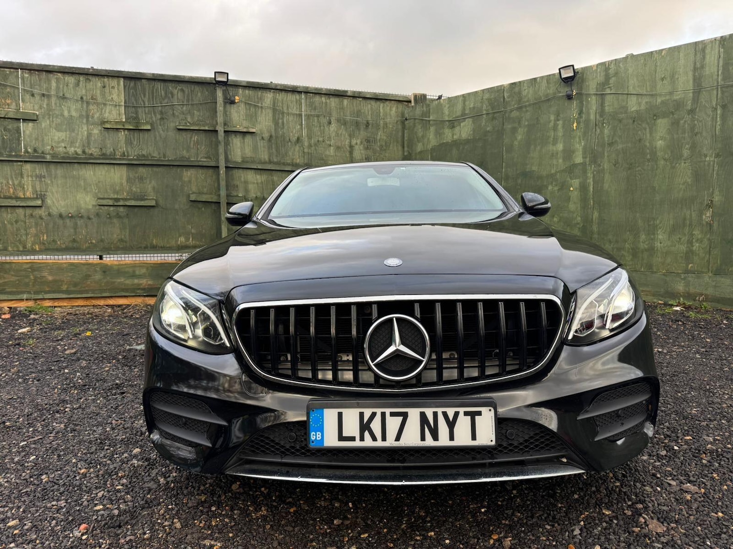 Used Mercedes-Benz E Class 2017 for sale - 77625196: Photo 5