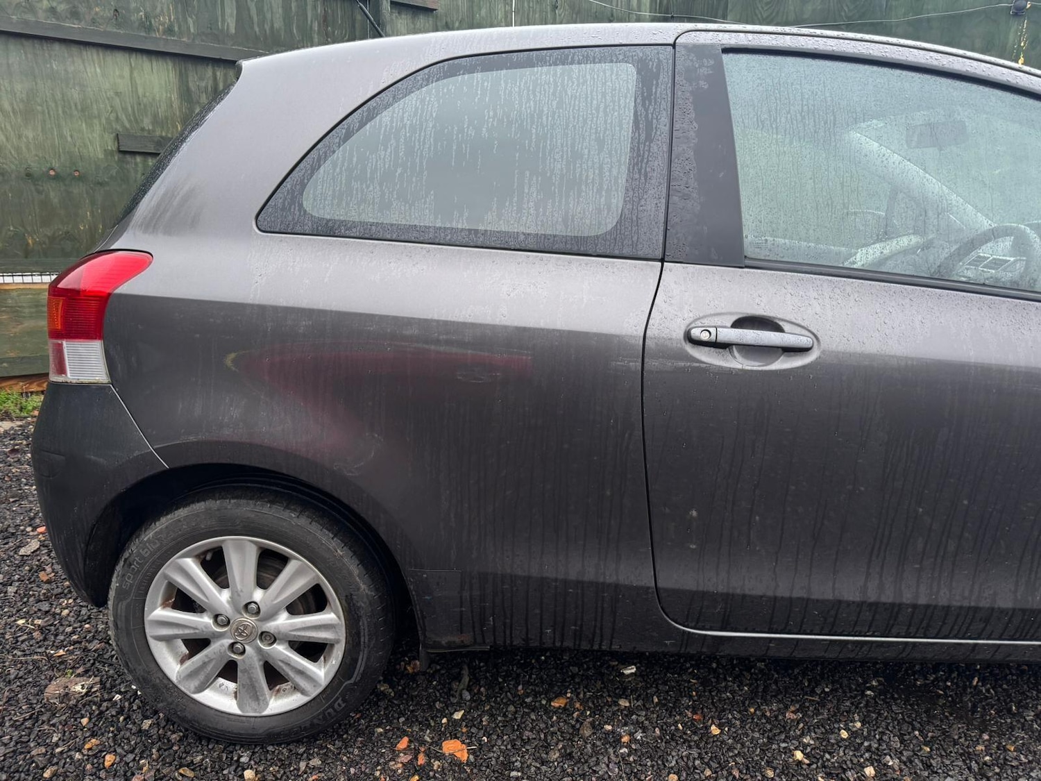 Used Toyota Yaris for sale - 77538577: Photo 15