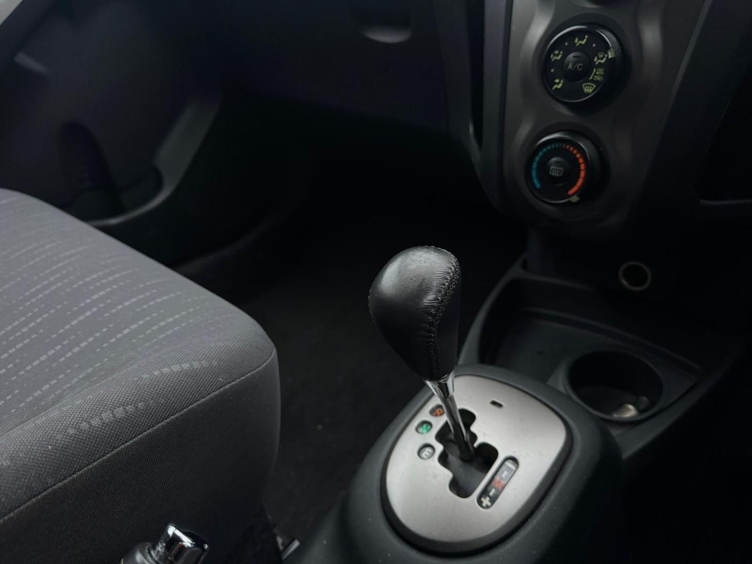 Used Toyota Yaris for sale - 77538577: Photo 23