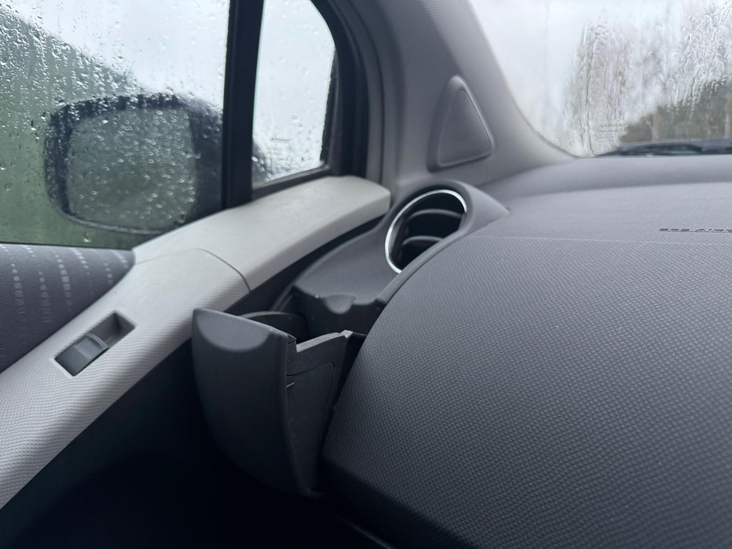 Used Toyota Yaris for sale - 77538577: Photo 33