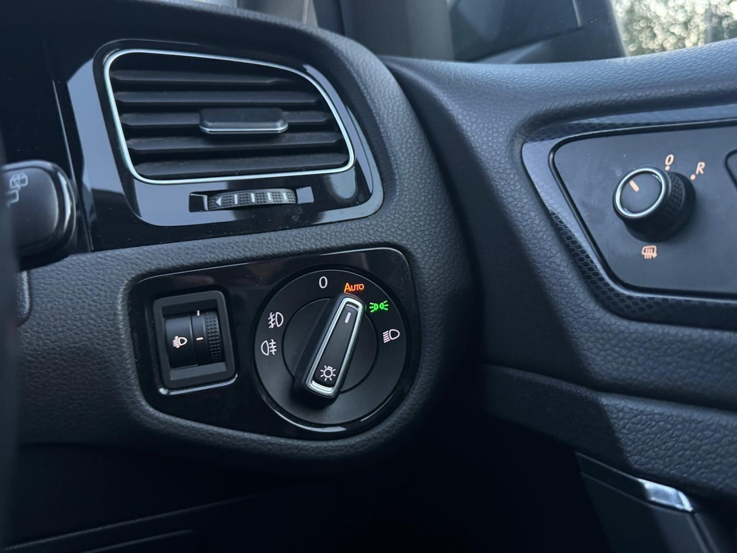 Used Volkswagen Golf 2013 for sale - 76424566: Photo 52