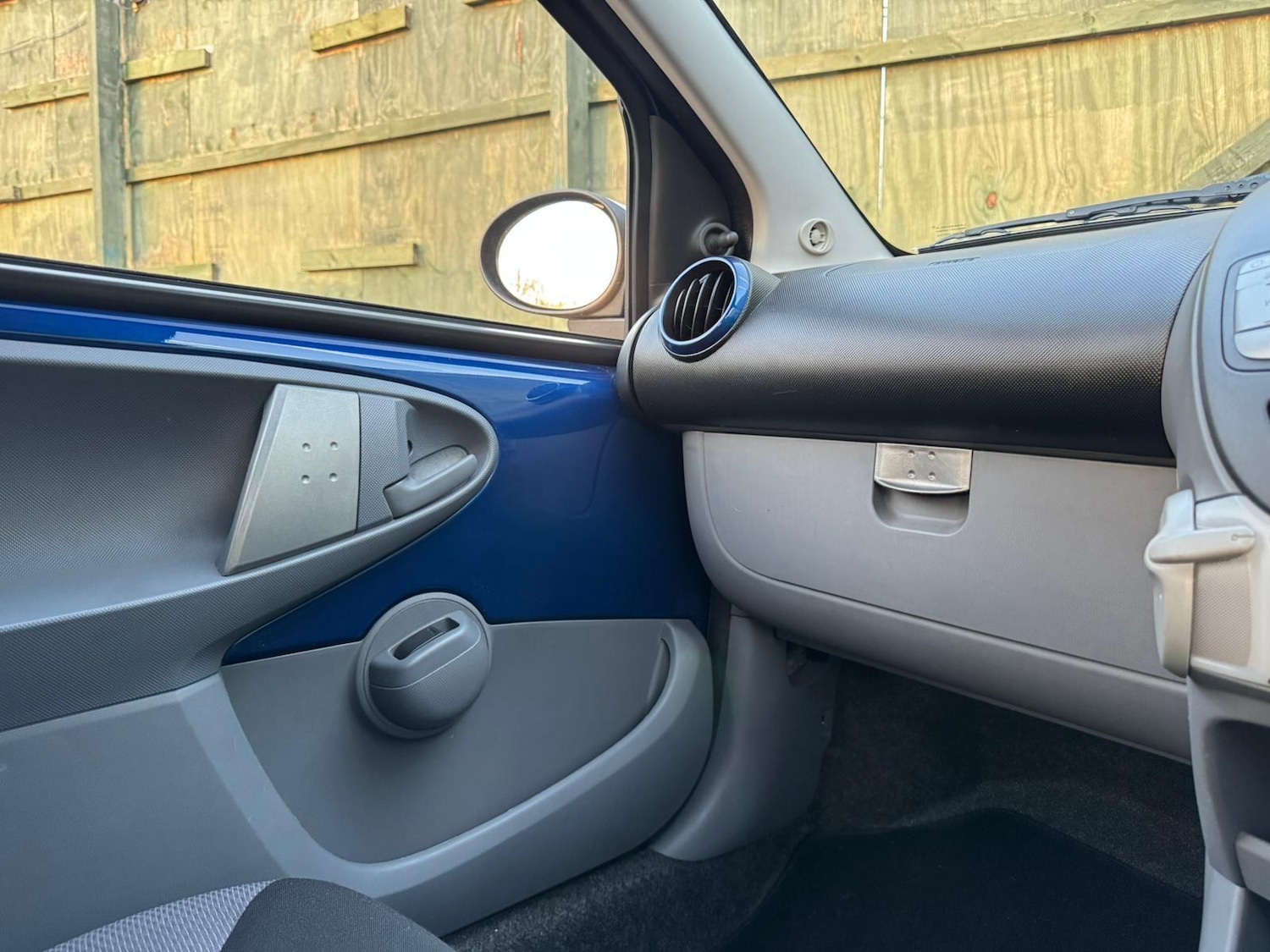 Used Toyota AYGO for sale - 77670850: Photo 32