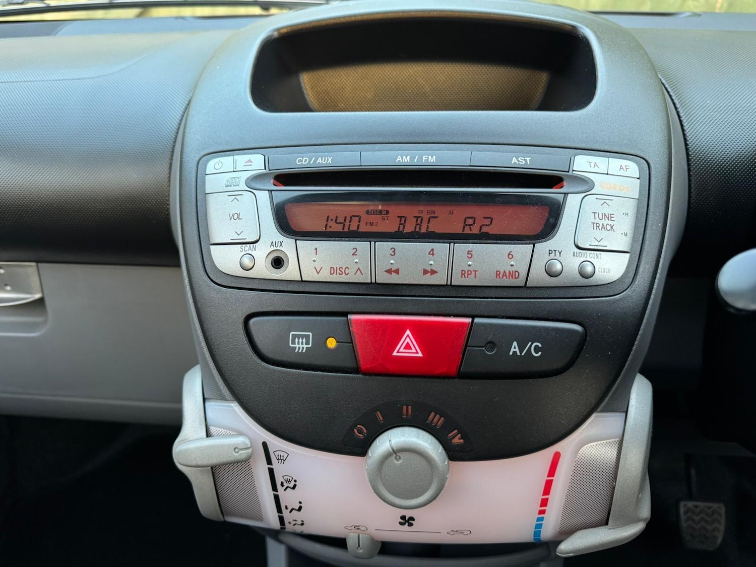 Used Toyota AYGO for sale - 77670850: Photo 37