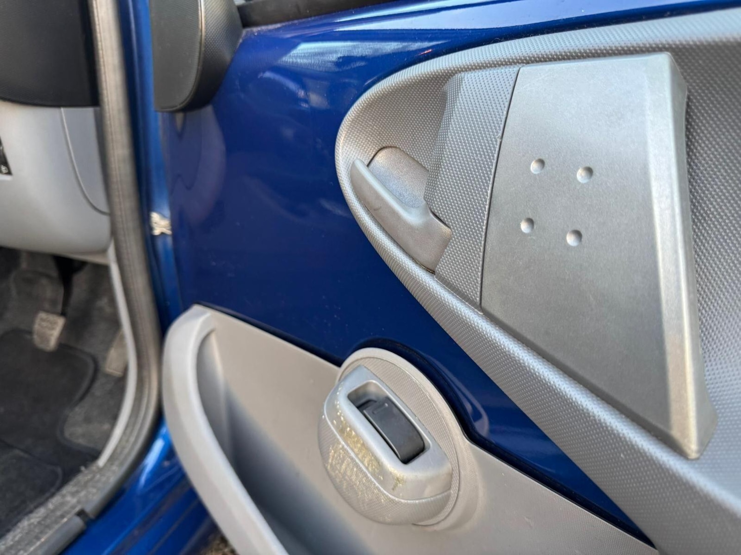 Used Toyota AYGO for sale - 77670850: Photo 41