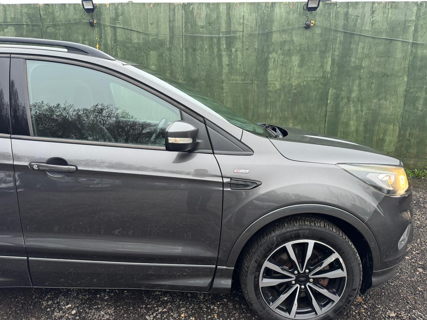 Used Ford Kuga 2017 for sale - 77799379: Photo 21