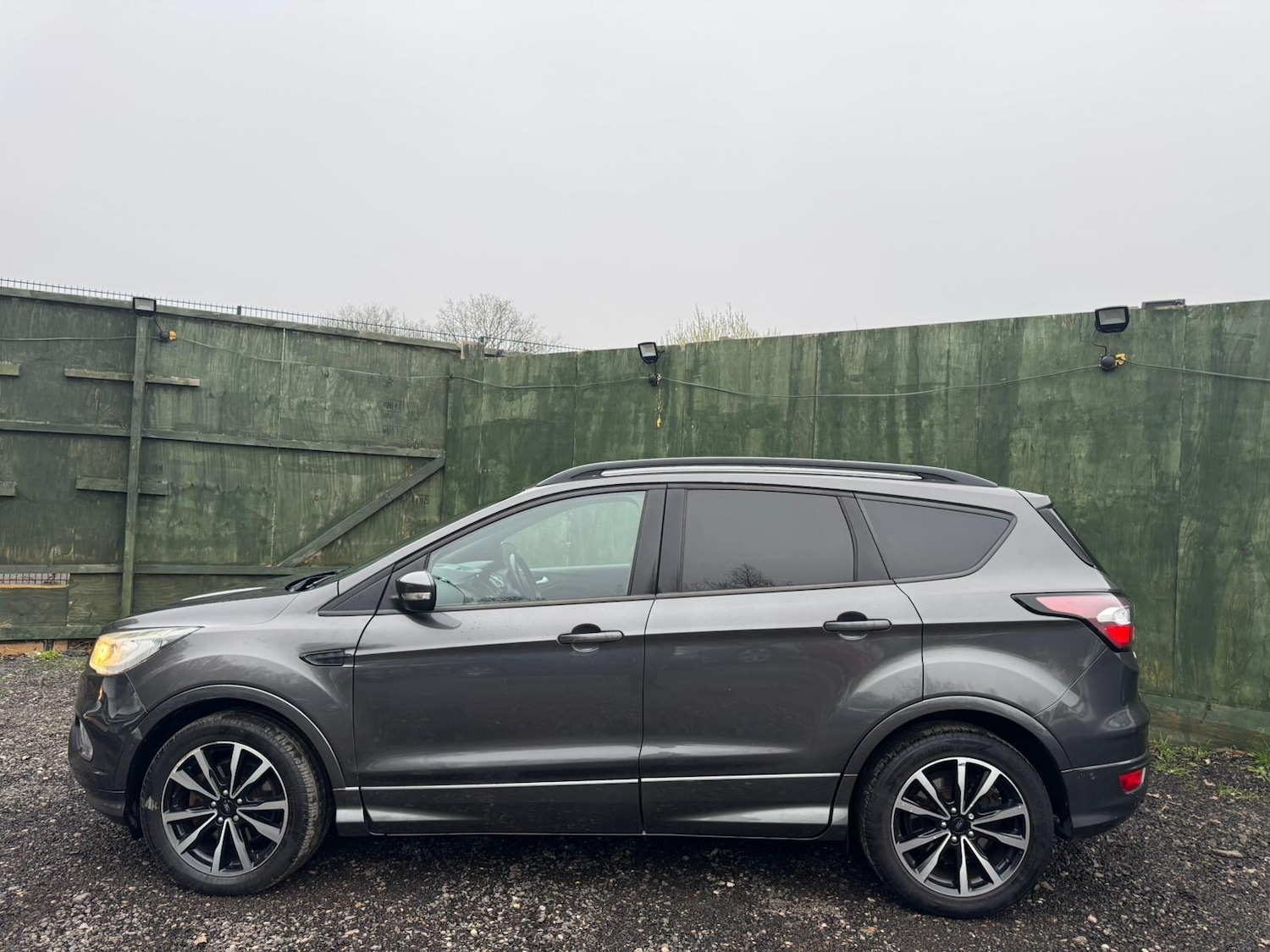 Used Ford Kuga 2017 for sale - 77799379: Photo 23