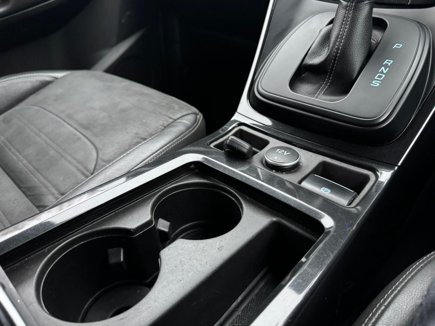 Used Ford Kuga 2017 for sale - 77799379: Photo 32