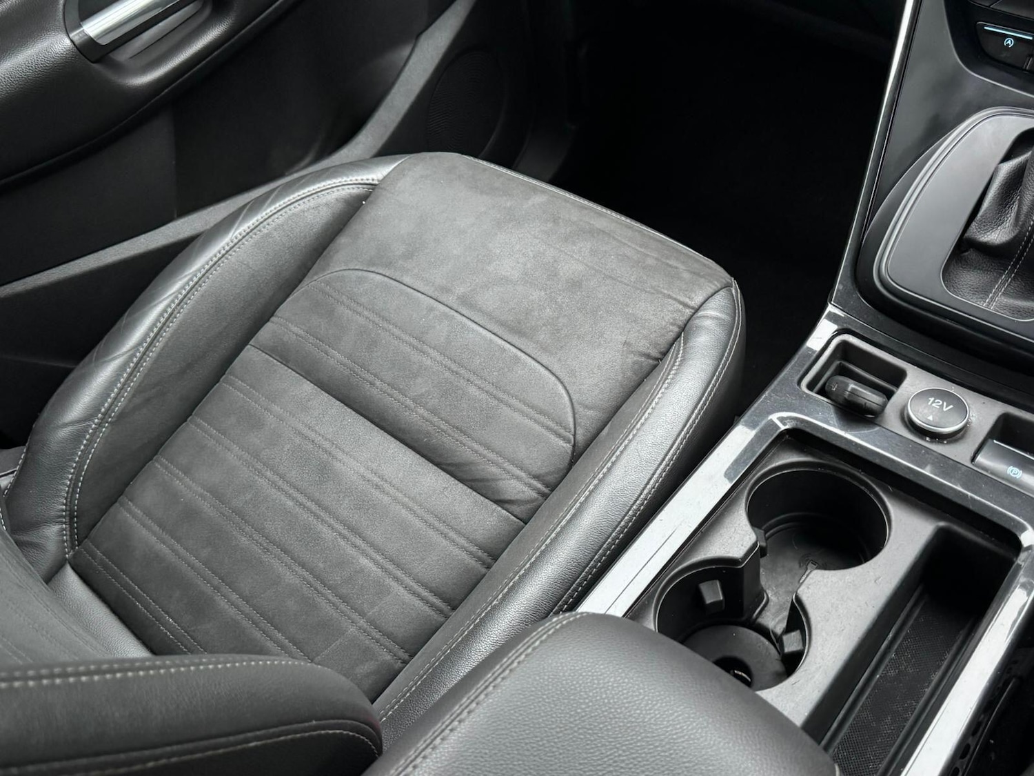 Used Ford Kuga 2017 for sale - 77799379: Photo 47