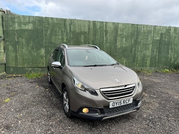 Used Peugeot 2008 2015 for sale - 76425307: Photo