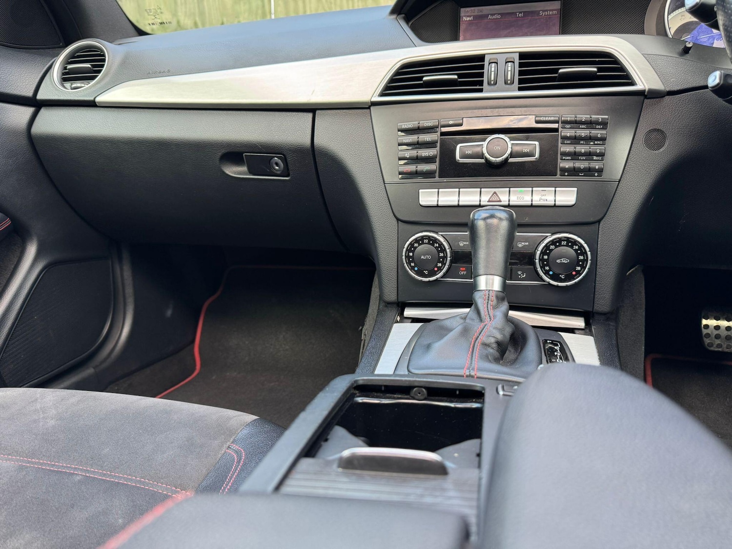 Used Mercedes-Benz C Class 2013 for sale - 78072753: Photo 32