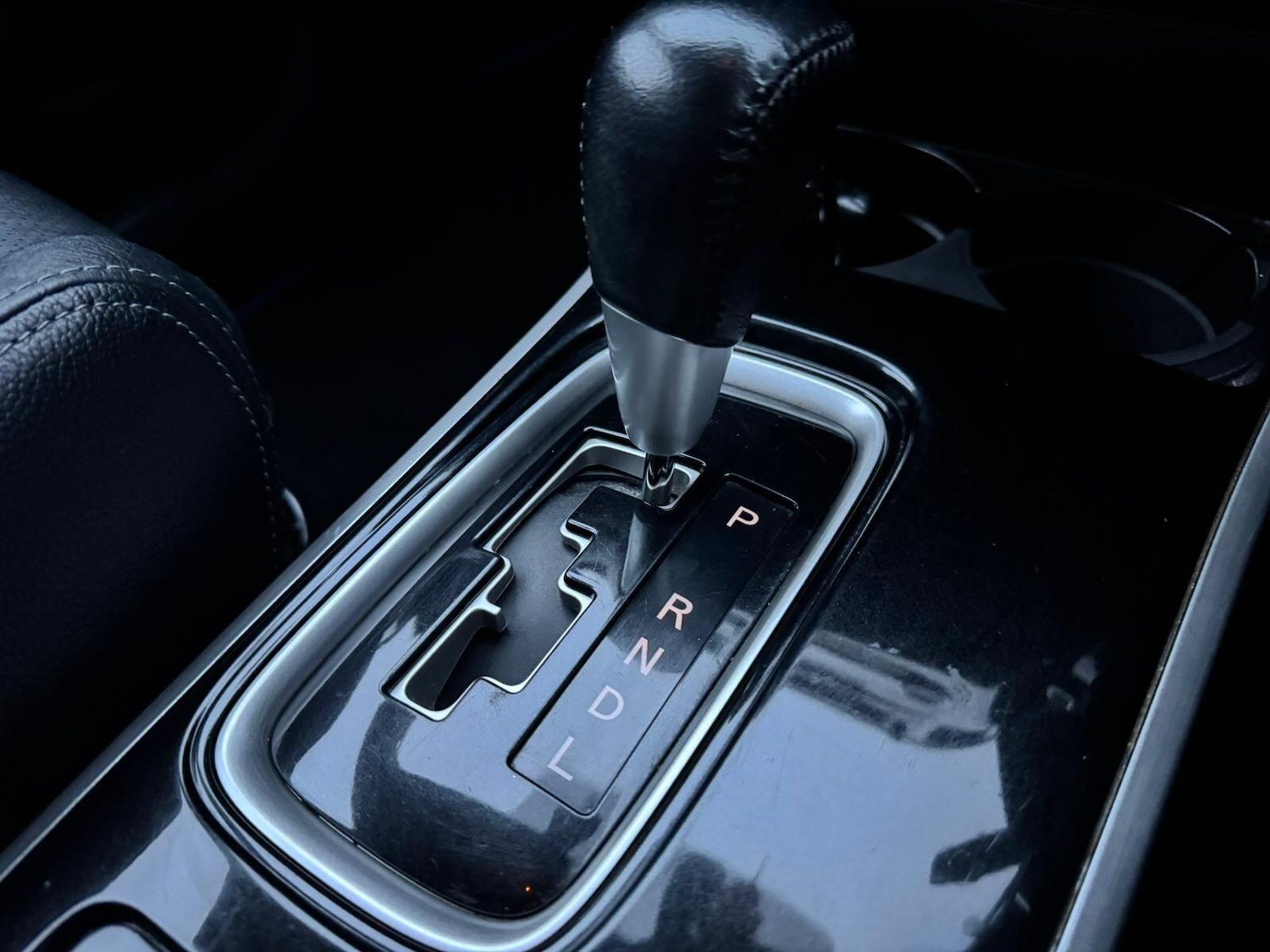 Used Mitsubishi Outlander 2016 for sale - 77626024: Photo 34