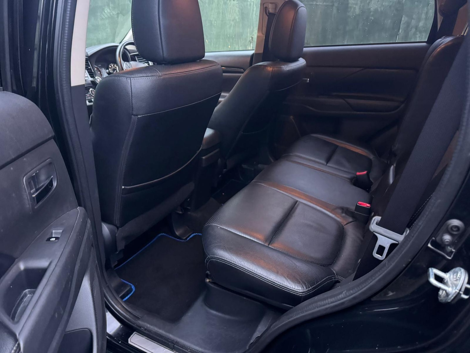 Used Mitsubishi Outlander 2016 for sale - 77626024: Photo 36