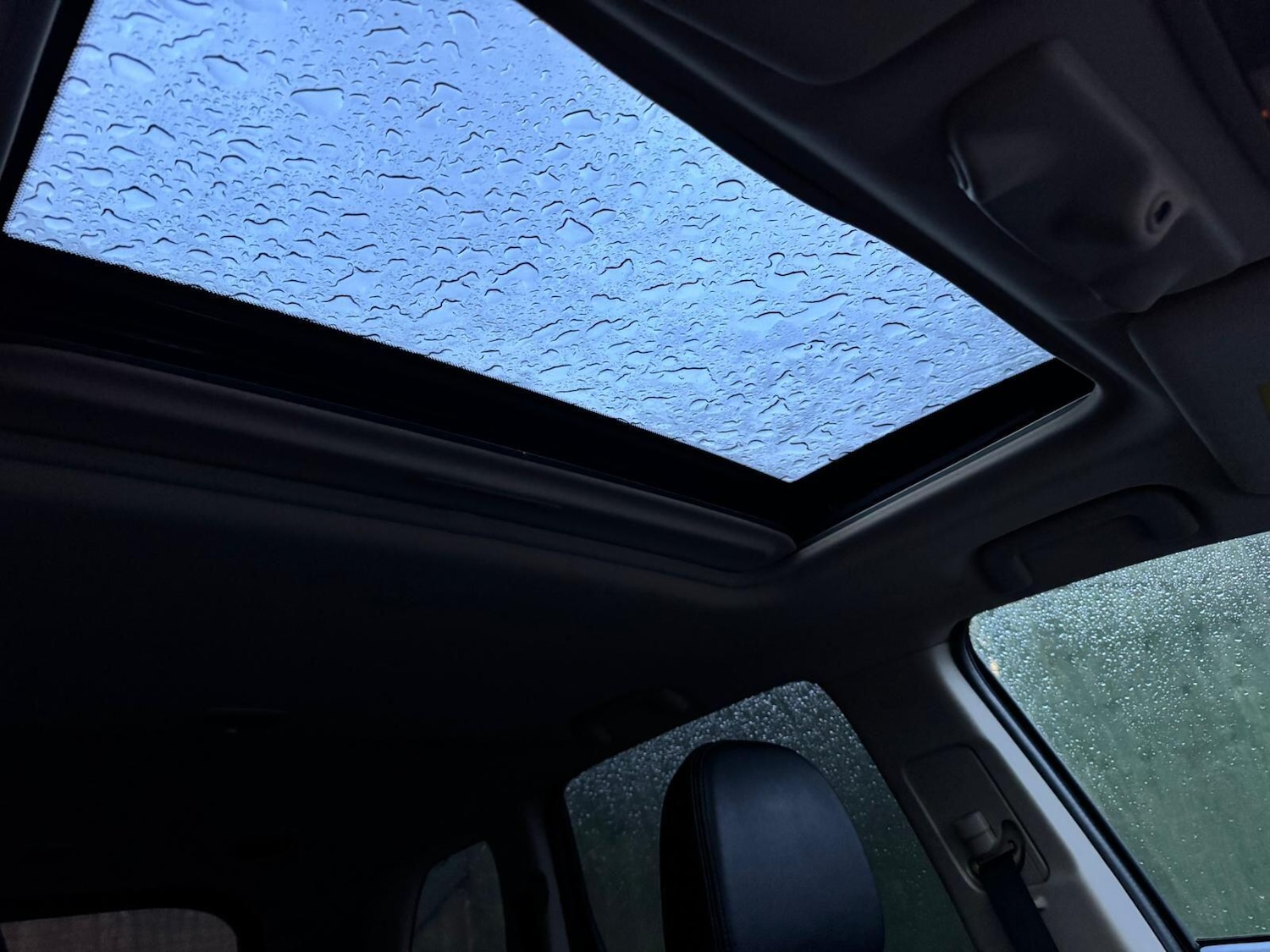 Used Mitsubishi Outlander 2016 for sale - 77626024: Photo 38