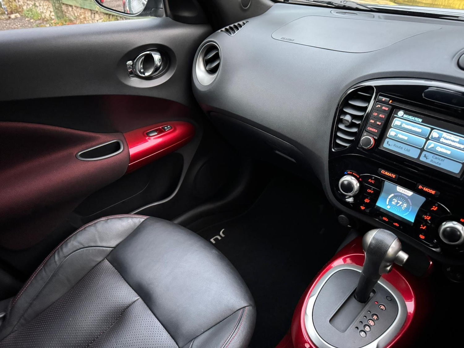 Used Nissan Juke 2013 for sale - 76975937: Photo 31