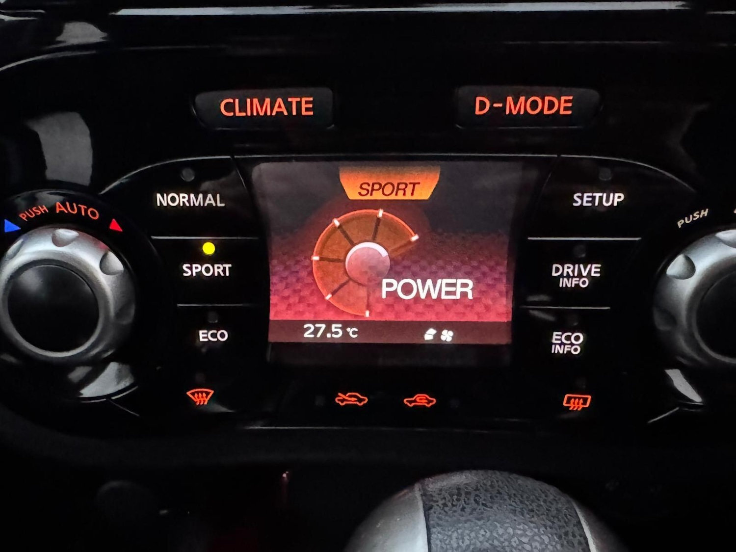 Used Nissan Juke 2013 for sale - 76975937: Photo 46