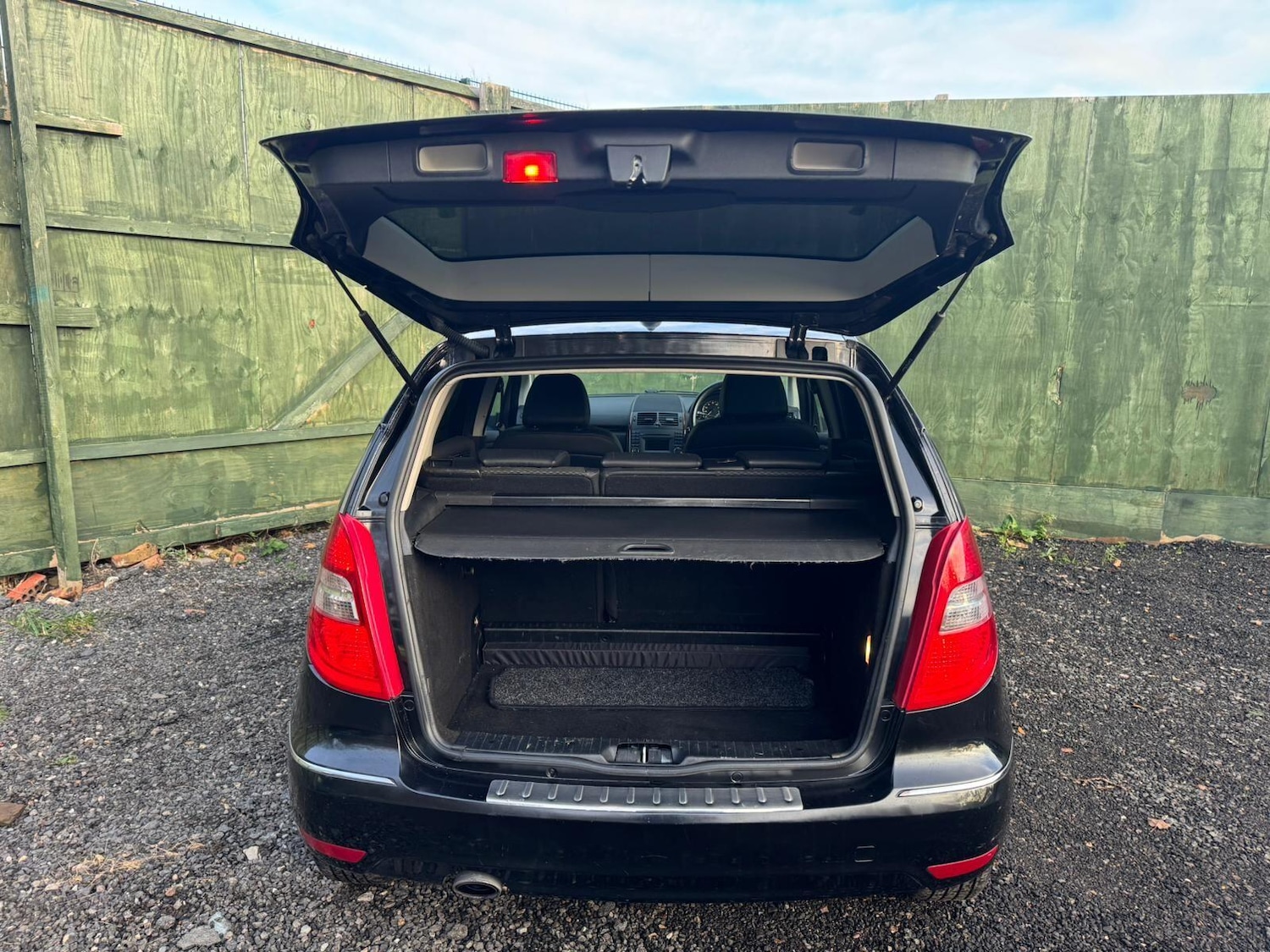 Used Mercedes-Benz A-Class 2011 for sale - 76561539: Photo 12