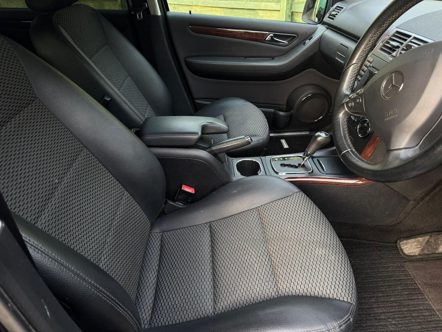 Used Mercedes-Benz A-Class 2011 for sale - 76561539: Photo 24