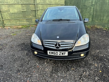 Used Mercedes-Benz A-Class 2011 for sale - 76561539: Photo