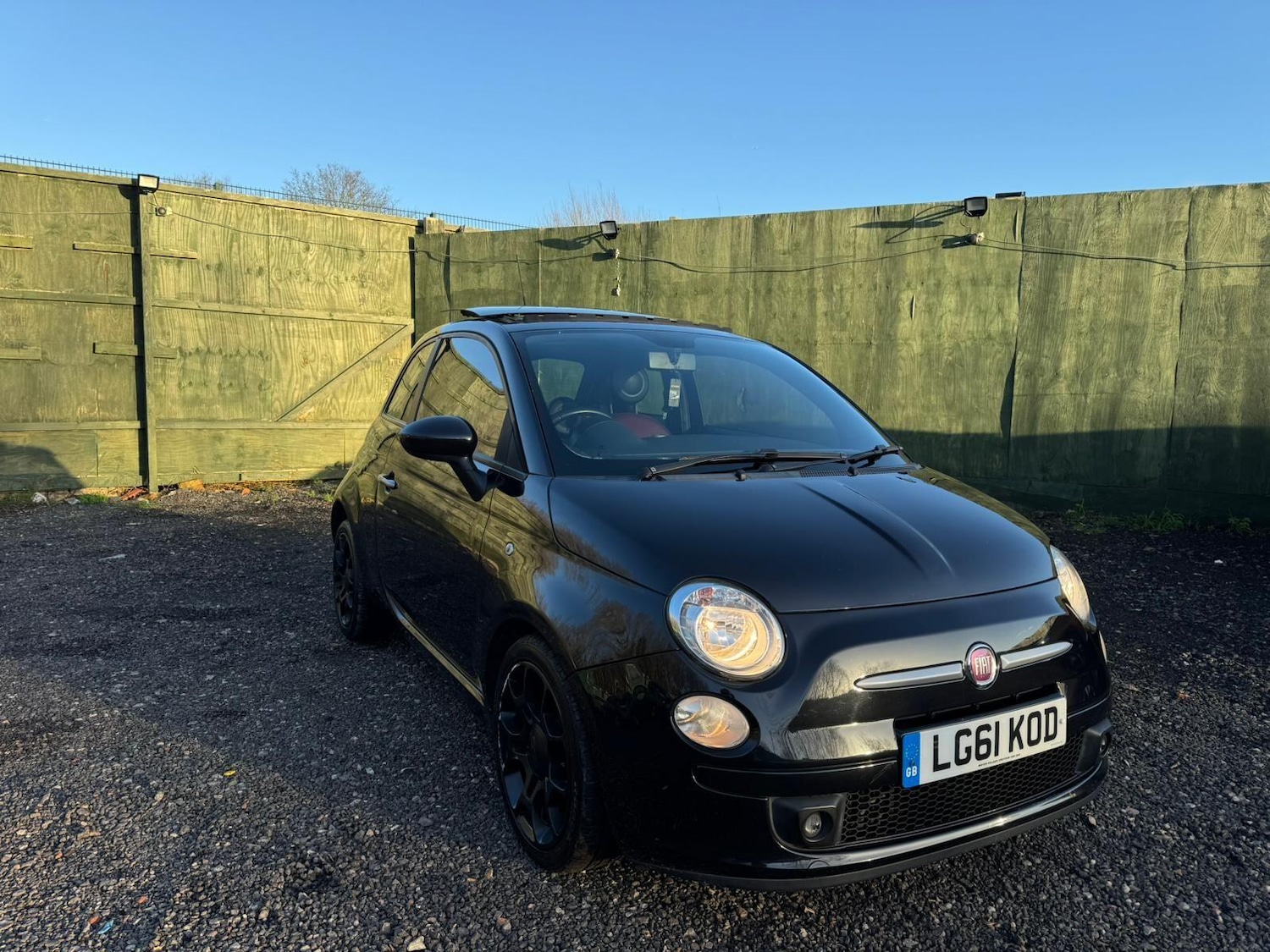 Used Fiat 500 2011 for sale - 77017144: Photo 2