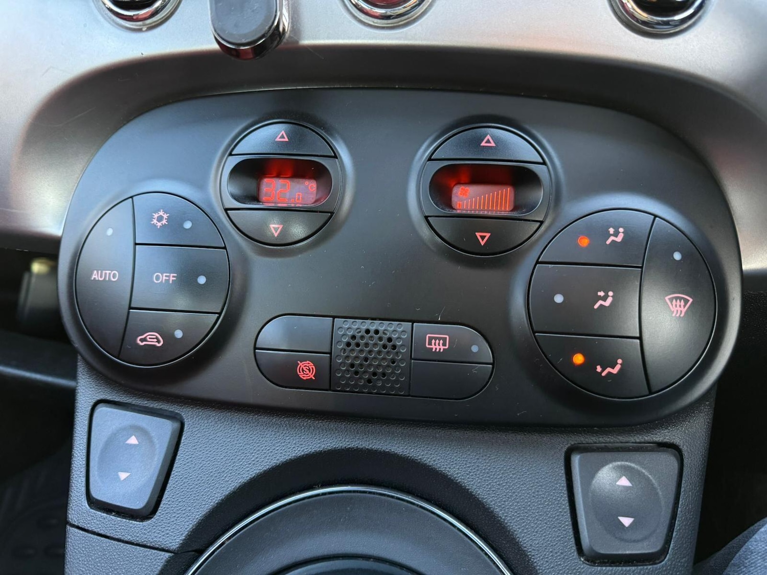 Used Fiat 500 2011 for sale - 77017144: Photo 39