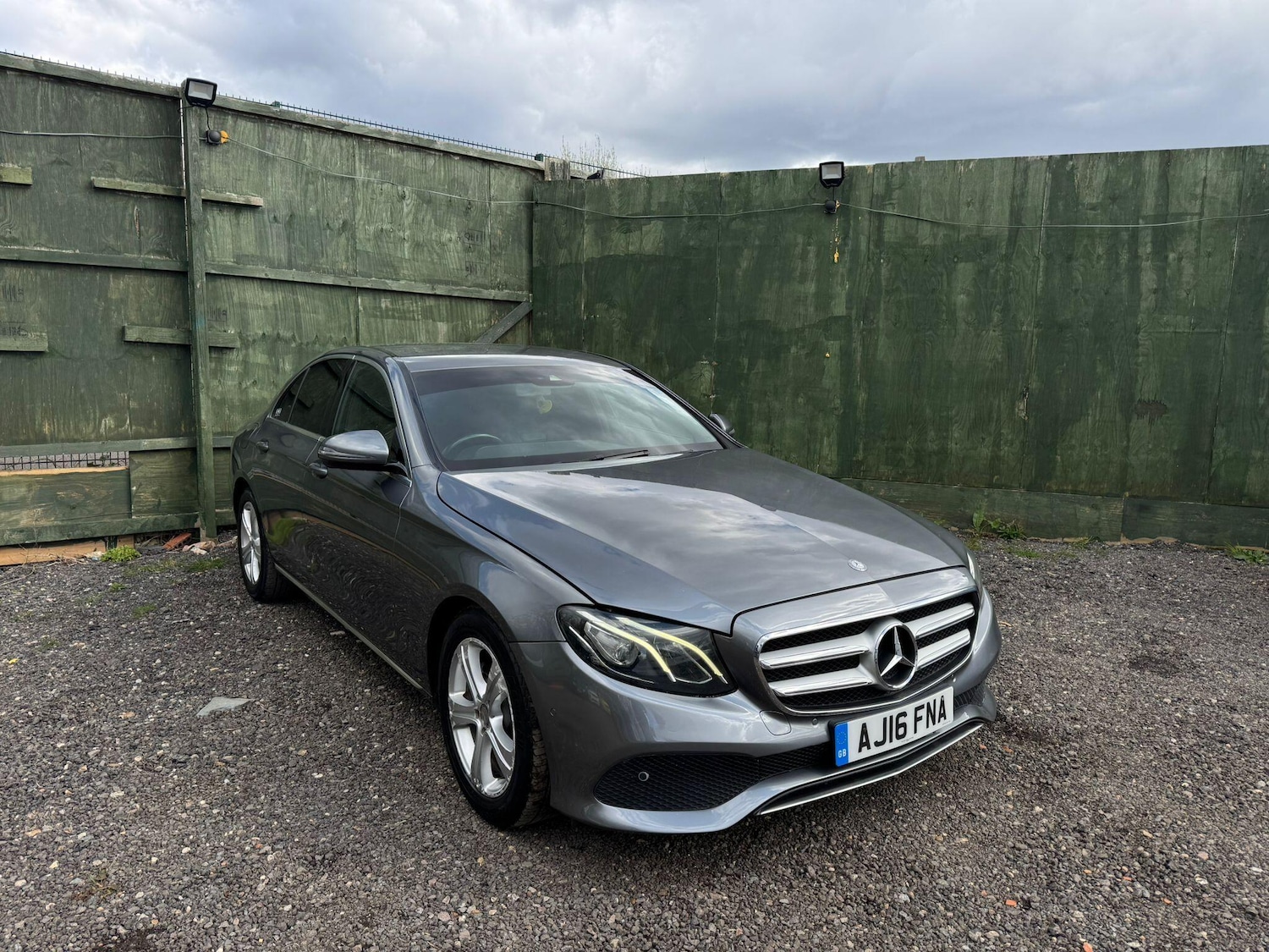 Used Mercedes-Benz E Class 2016 for sale - 78058209: Photo 3
