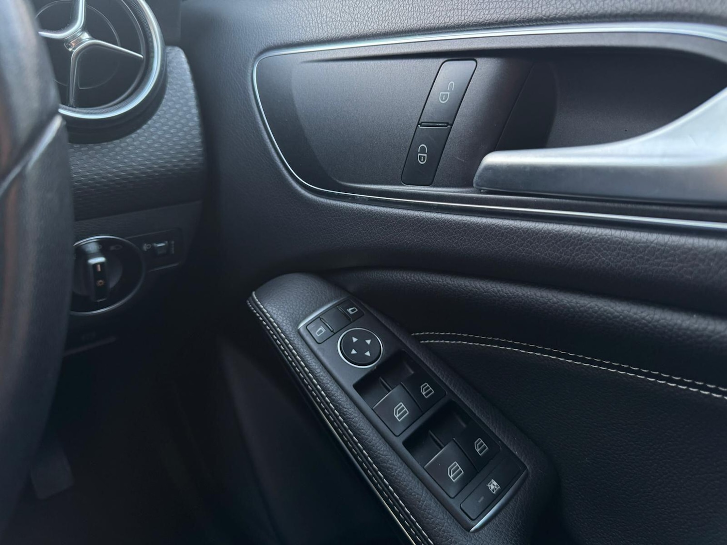 Used Mercedes-Benz A-Class for sale - 77957695: Photo 33