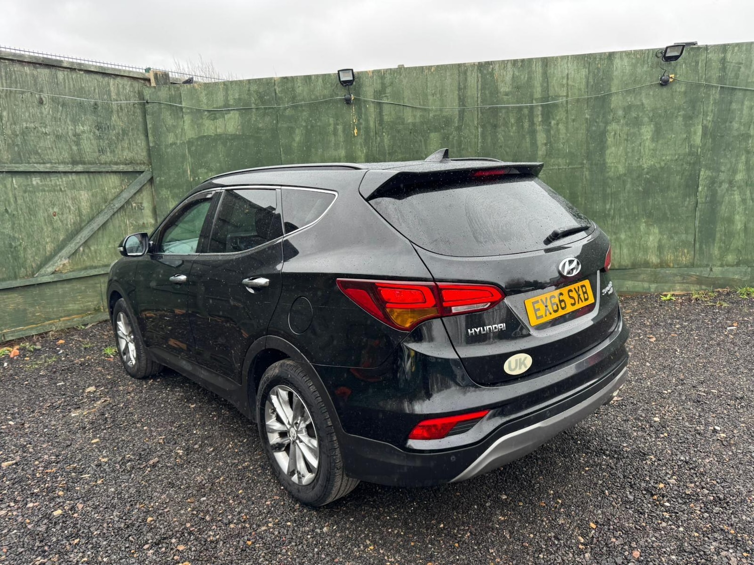 Used Hyundai Santa Fe 2016 for sale - 77625413: Photo 13