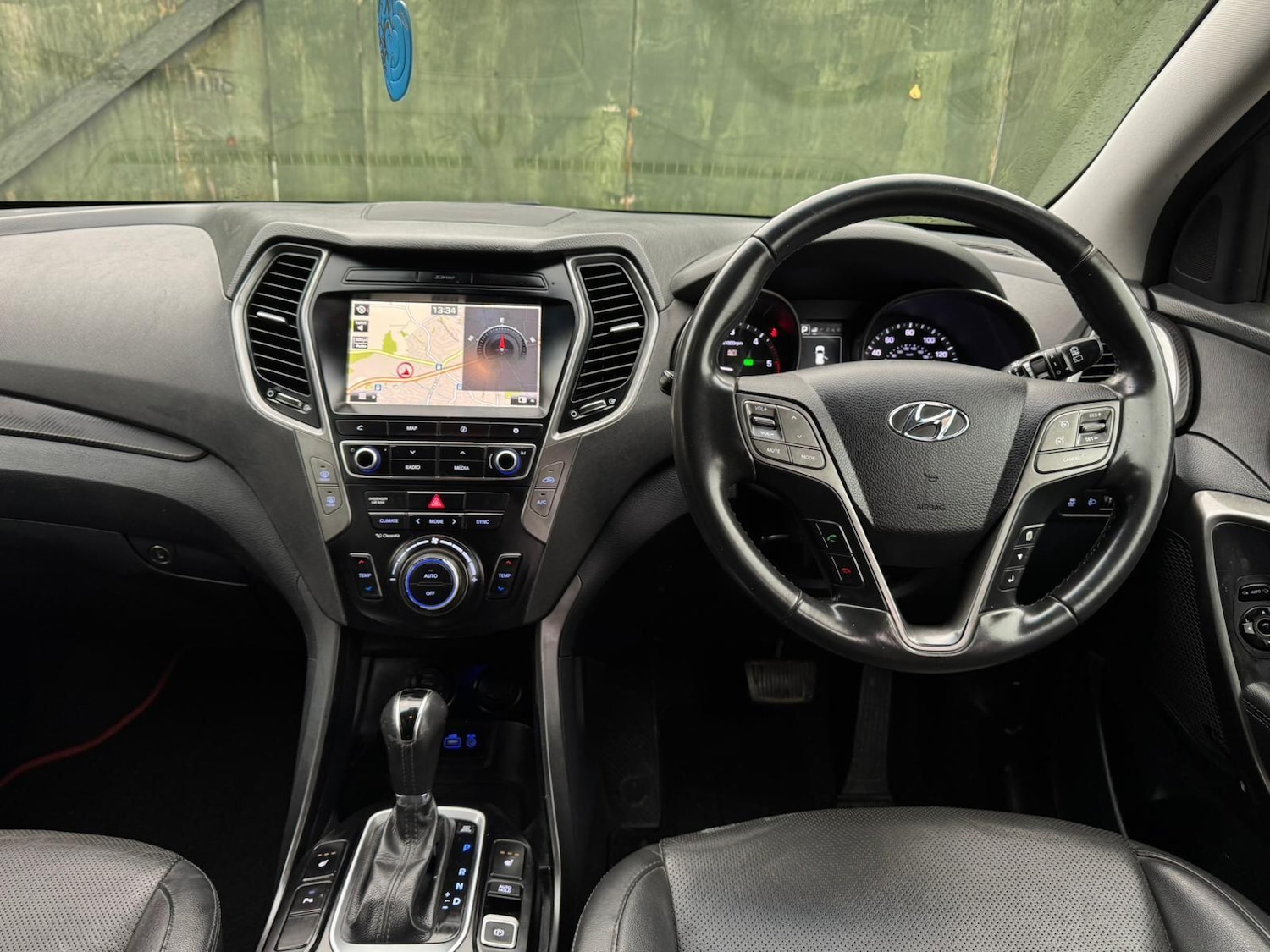 Used Hyundai Santa Fe 2016 for sale - 77625413: Photo 31