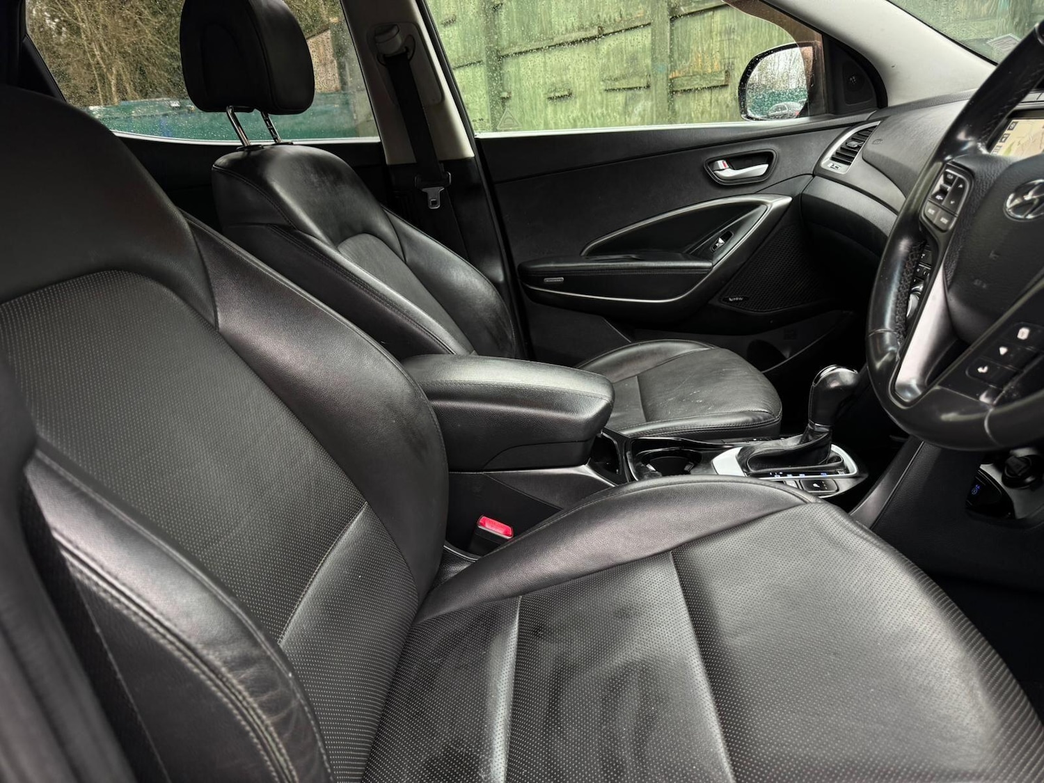 Used Hyundai Santa Fe 2016 for sale - 77625413: Photo 48