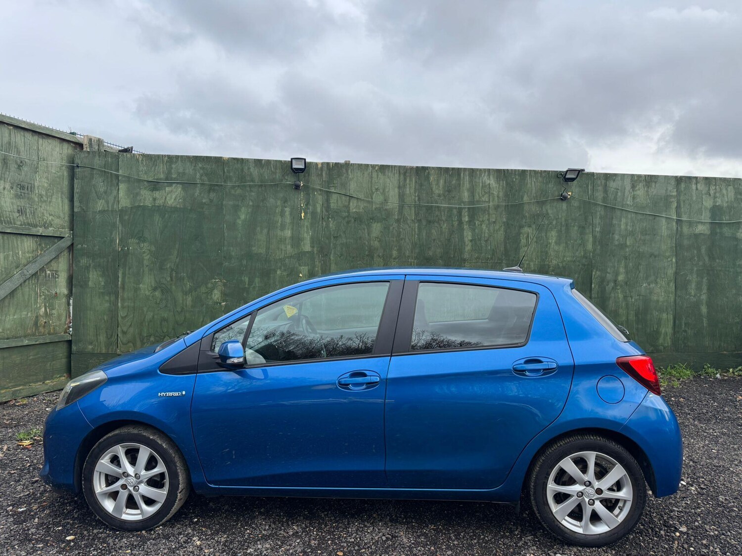 Used Toyota Yaris 2015 for sale - 77484041: Photo 17