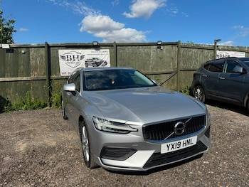 Used Volvo V60 2019 for sale - 79116313: Photo
