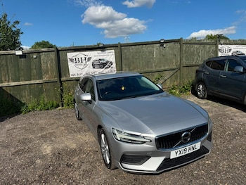 Used Volvo V60 2019 for sale - 79116313: Photo