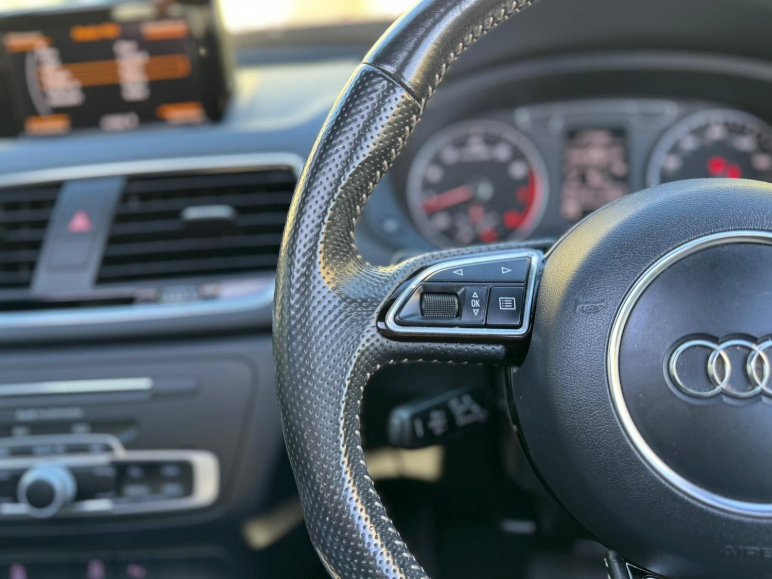 Used Audi Q3 for sale - 78148053: Photo 39