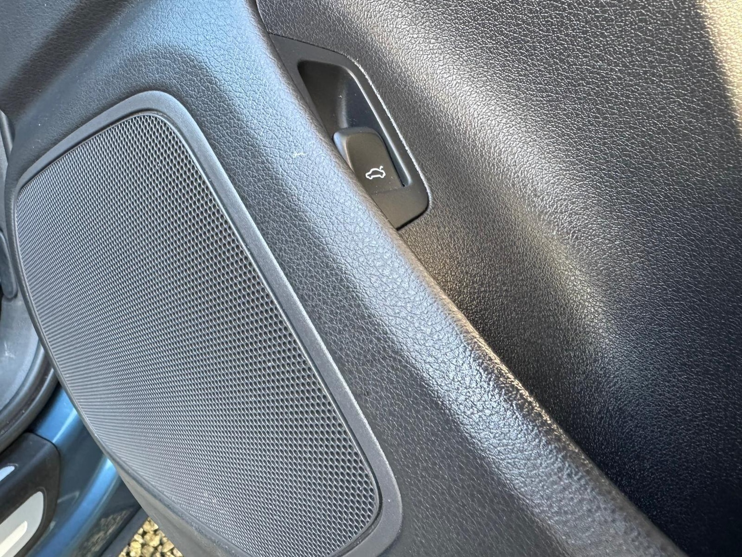 Used Audi Q3 for sale - 78148053: Photo 44