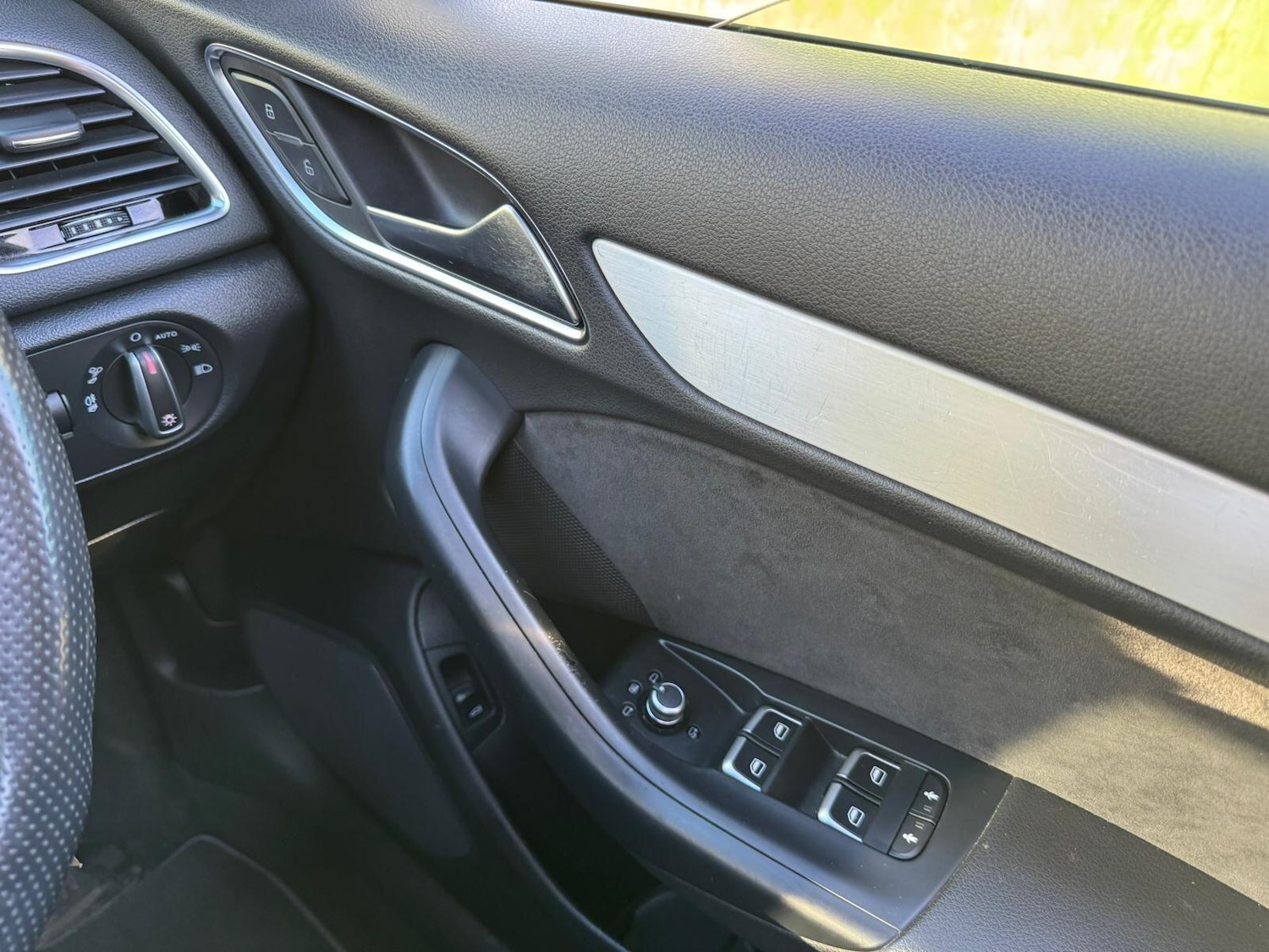 Used Audi Q3 for sale - 78148053: Photo 49