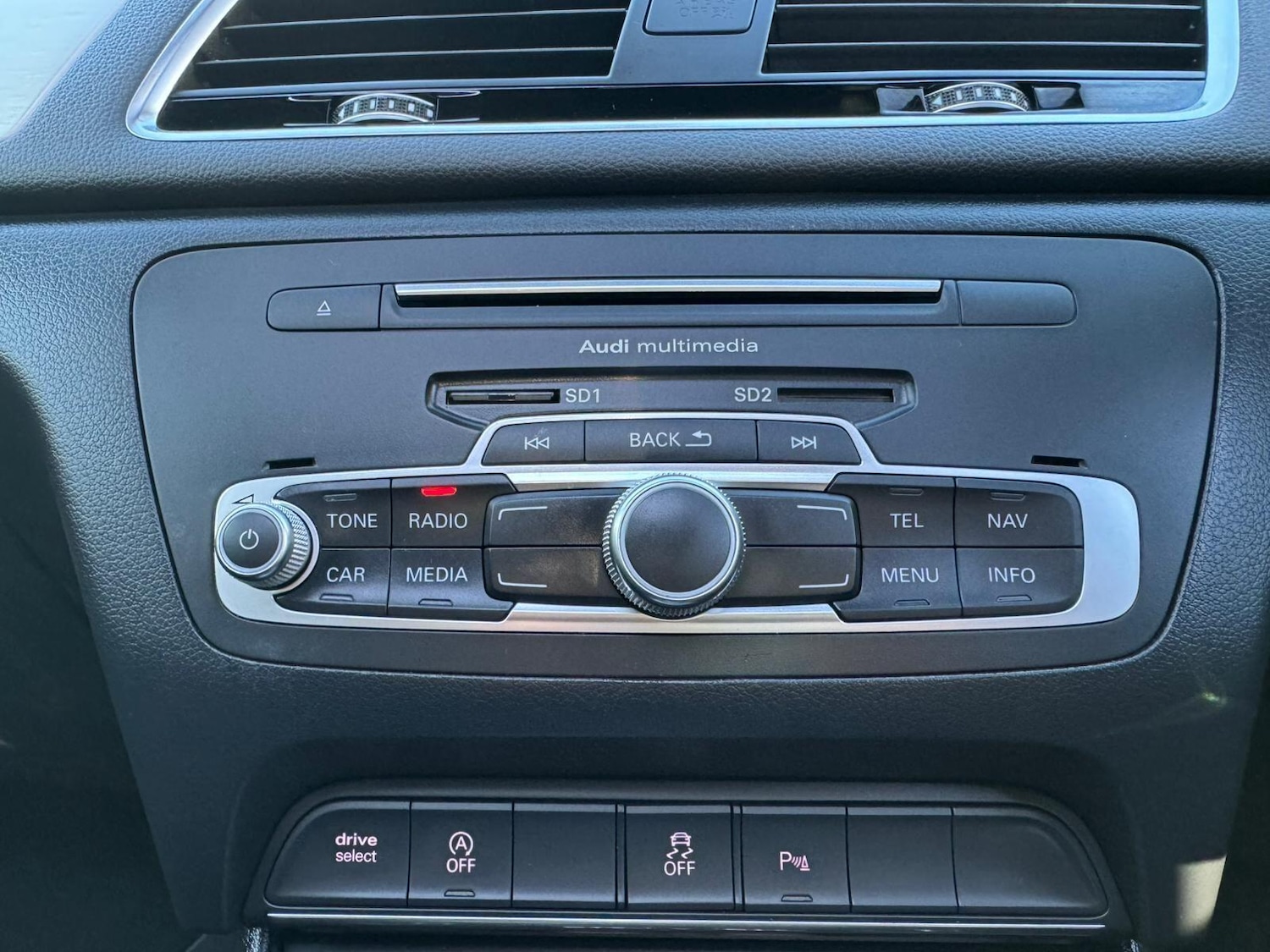 Used Audi Q3 for sale - 78148053: Photo 56