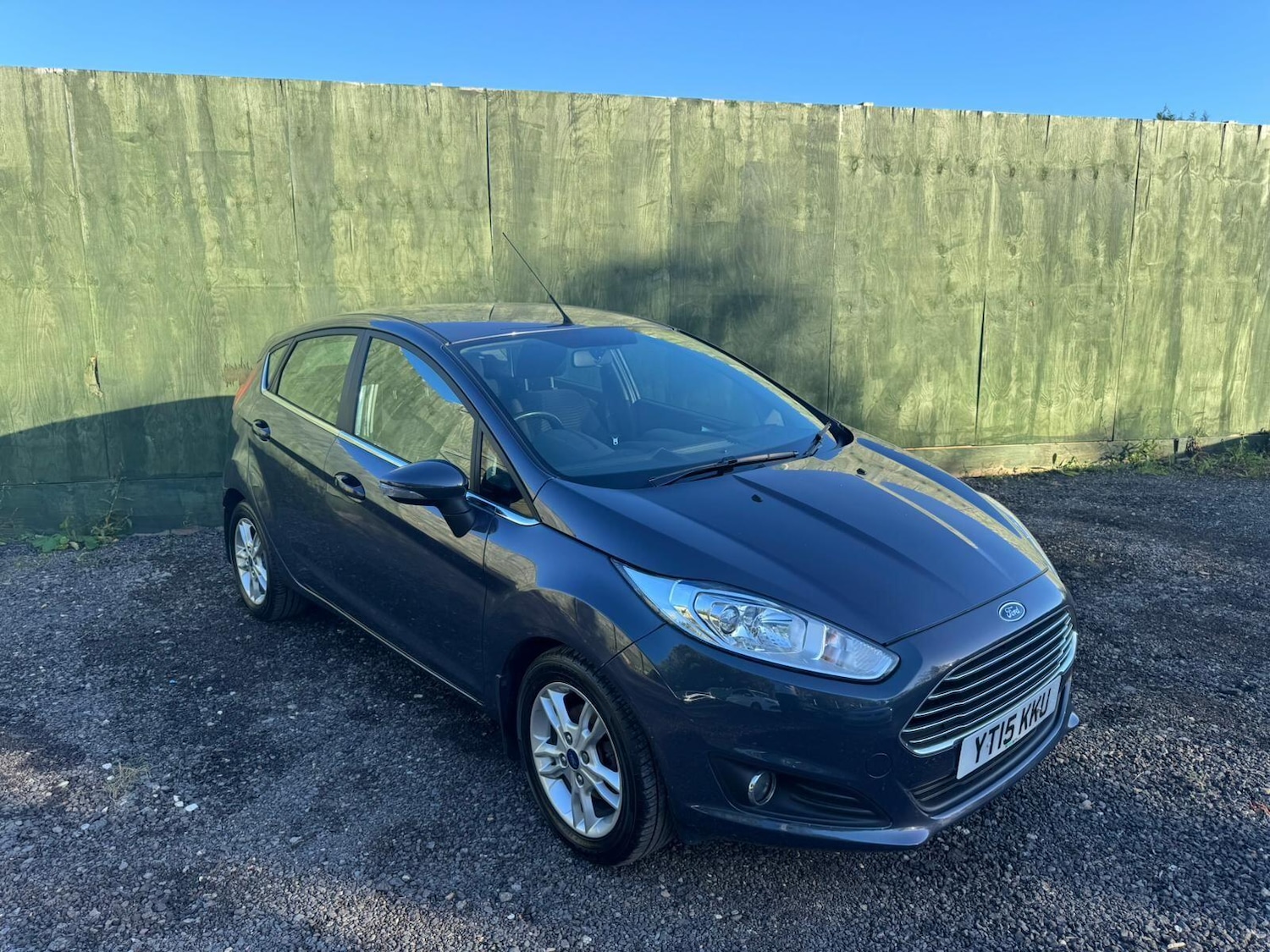 Used Ford Fiesta 2015 for sale - 76472933: Photo 1